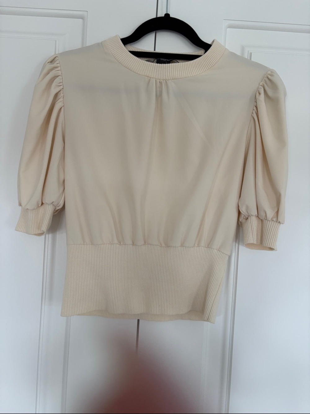 French Connection Cream Puff-Sleeve Ribbed-Hem Top